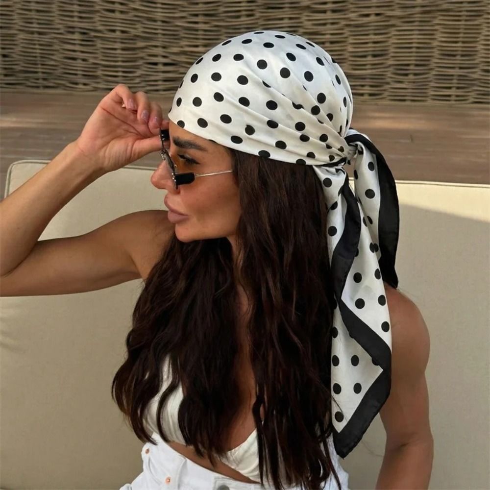 Elegant Printed Dot Print Scar - Women'S Korean Accessories 评论和价格