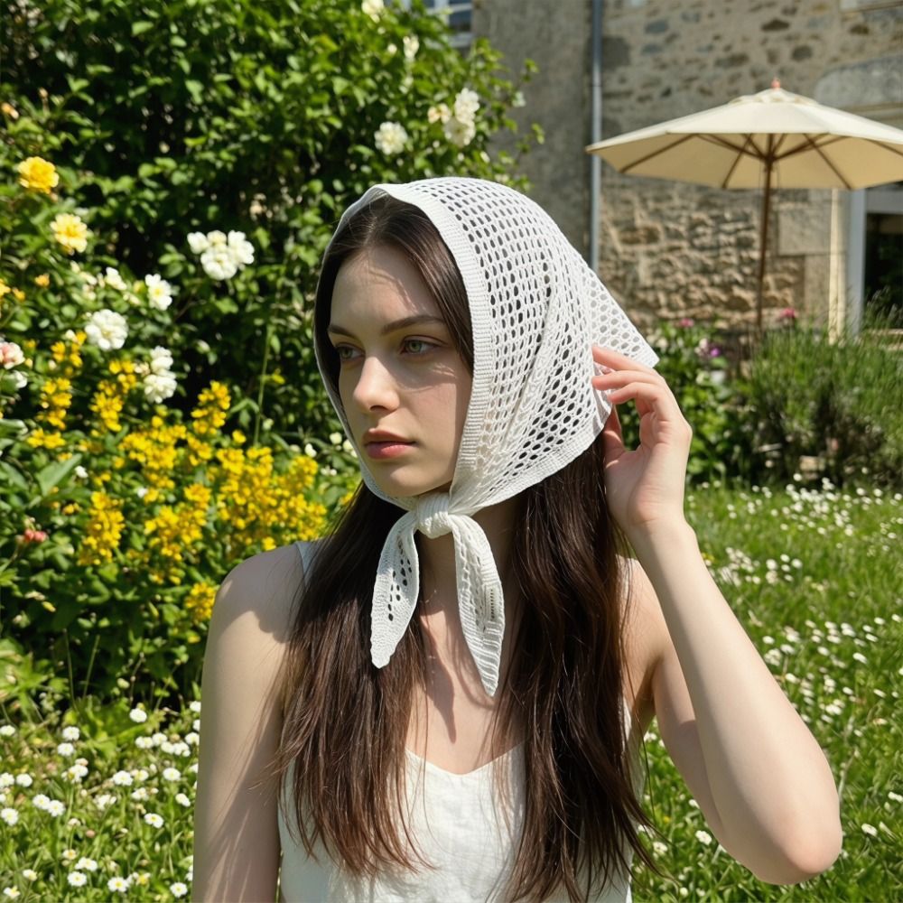 Solid Color Triangular Shawl Y - Women'S Korean Accessories 评论和价格